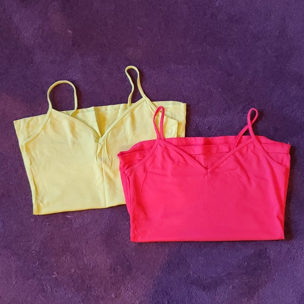 V-neck Camisole Bundle